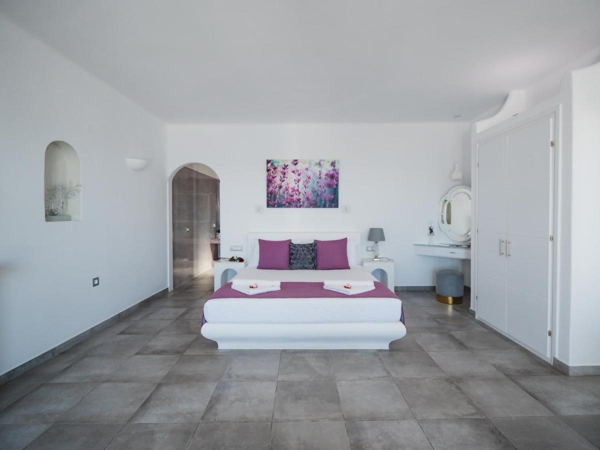 Vitsentzos Suites Imerovigli  Bagian luar foto